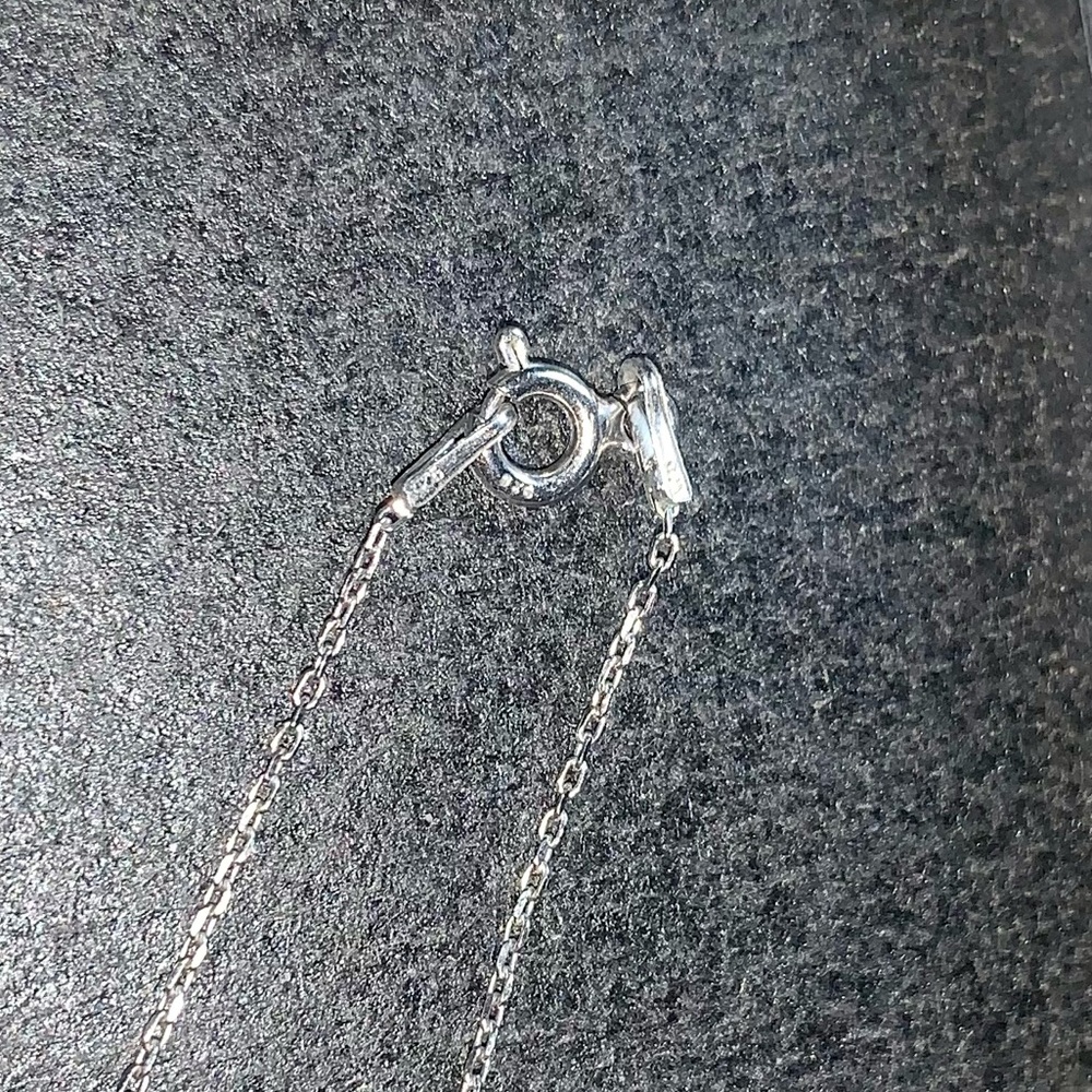 Rainbow Dimond star necklace - Picture 14 of 16